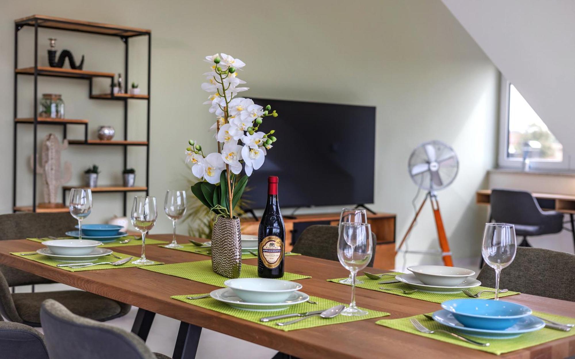 Sweethome - Poing Apartments Екстер'єр фото